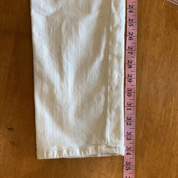 MOTHER The Dropout Jeans in Whipping Cream - Picture 14 of 16